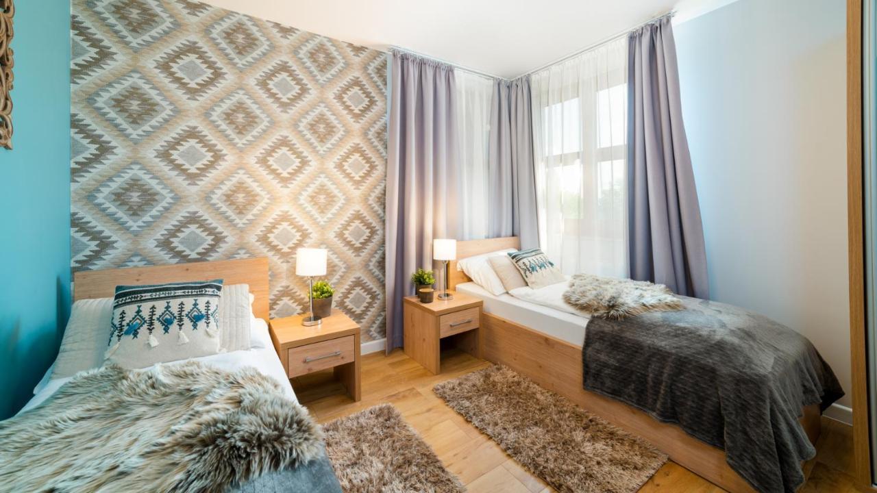 Hello Apartamenty - Wiking Przy Wyciagu Narciarskim Karpacz Kültér fotó